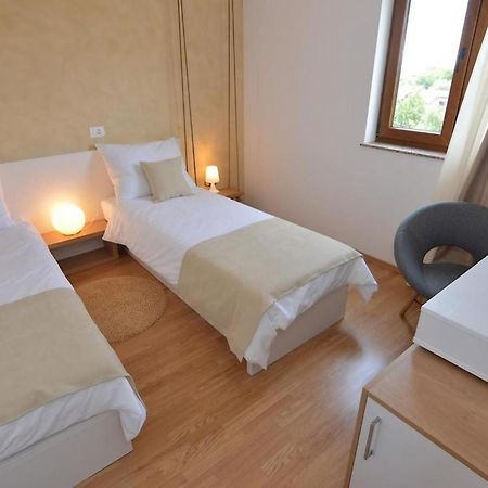 Hotel Natura Vilanija Eksteriør bilde