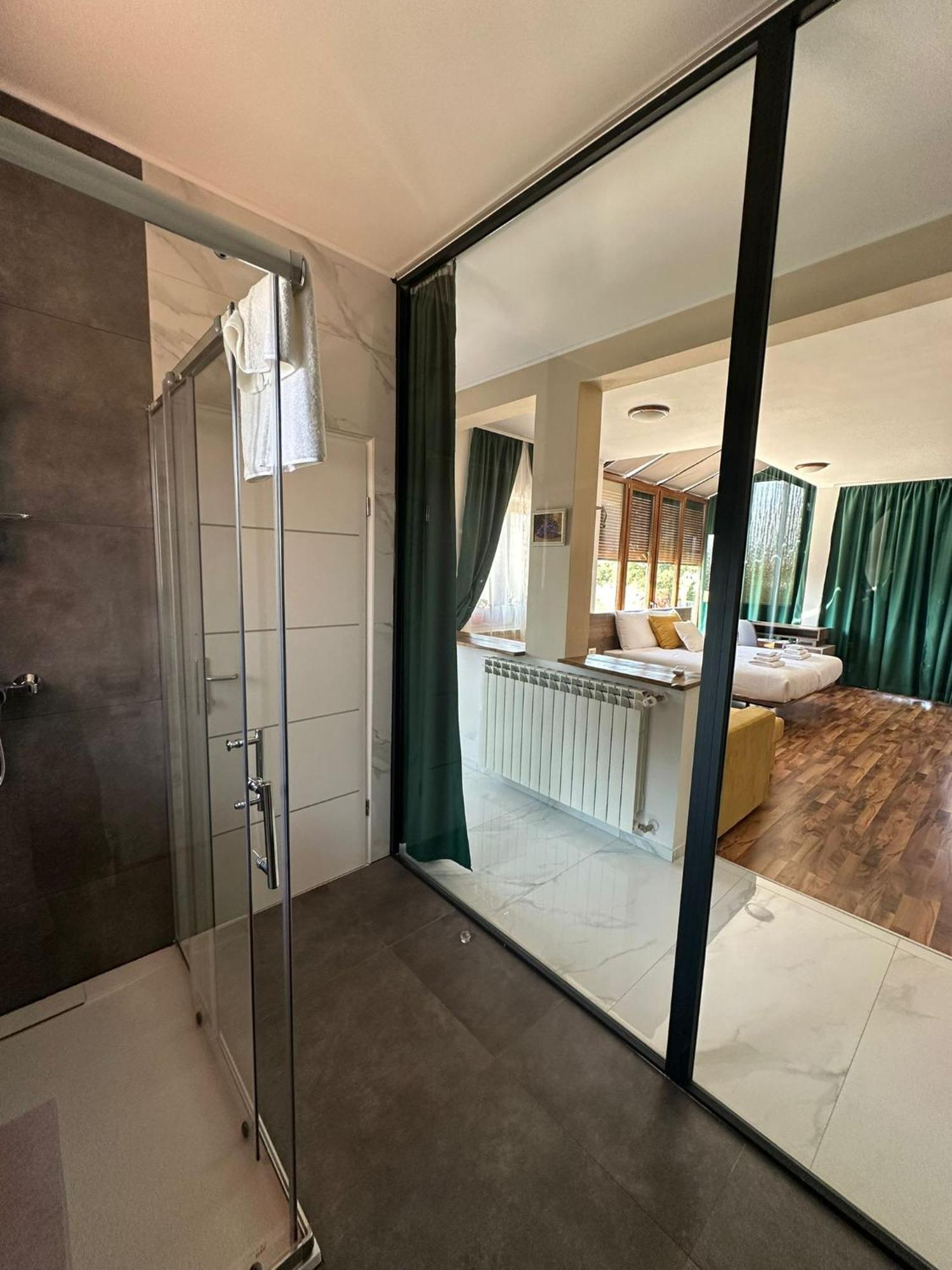 Hotel Natura Vilanija Eksteriør bilde